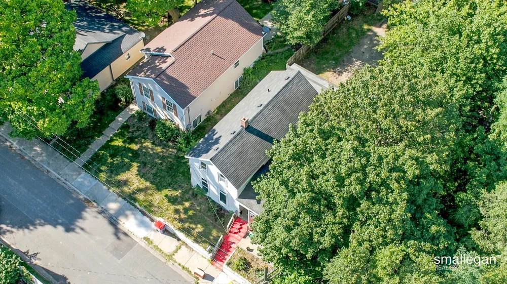 413 Breens Court SW Grand Rapids, MI 49503