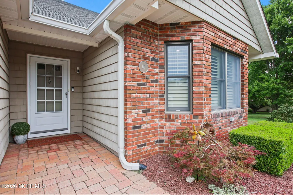 65 Murray Hill Terrace Marlboro, NJ 07746