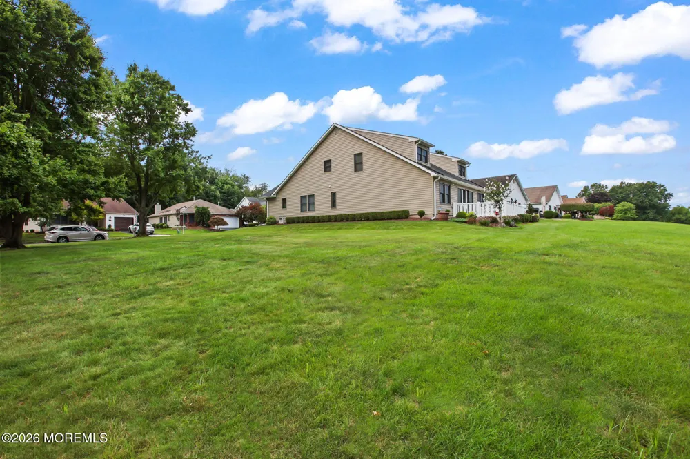 65 Murray Hill Terrace Marlboro, NJ 07746
