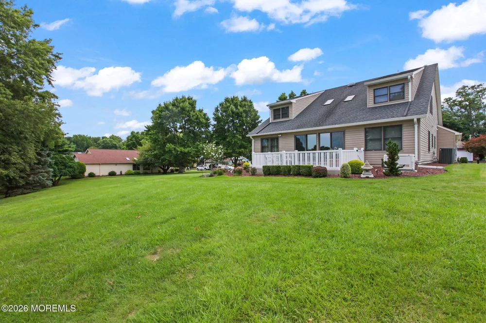 65 Murray Hill Terrace Marlboro, NJ 07746