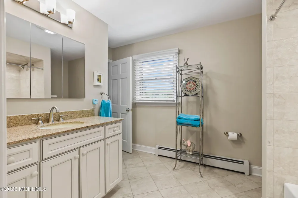 65 Murray Hill Terrace Marlboro, NJ 07746