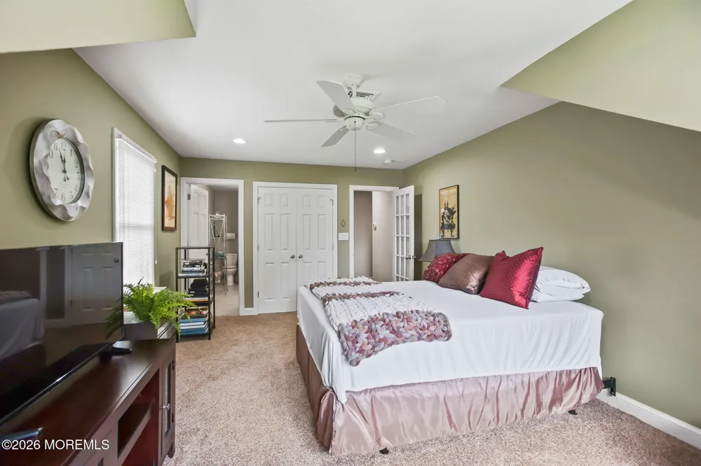 65 Murray Hill Terrace Marlboro, NJ 07746