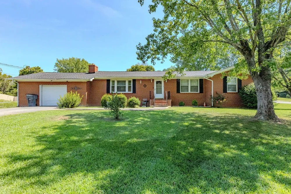 100 Franklin St McMinnville, TN 37110