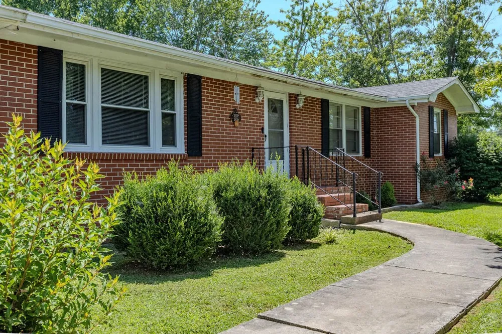 100 Franklin St McMinnville, TN 37110
