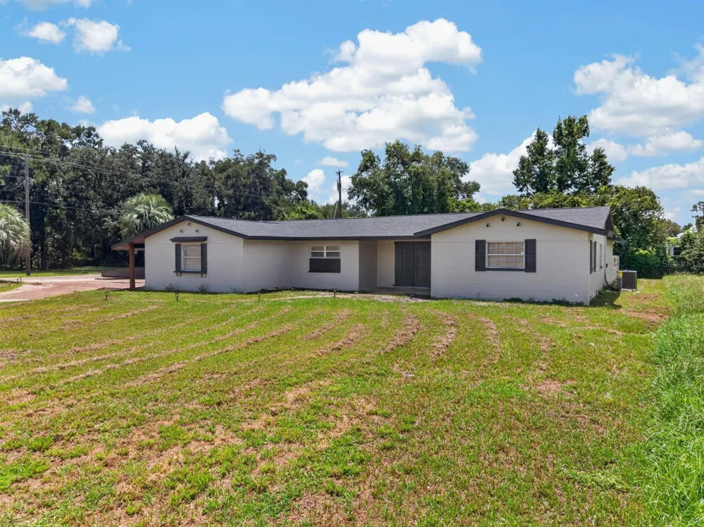 Address Not Shown Dover, FL 33527
