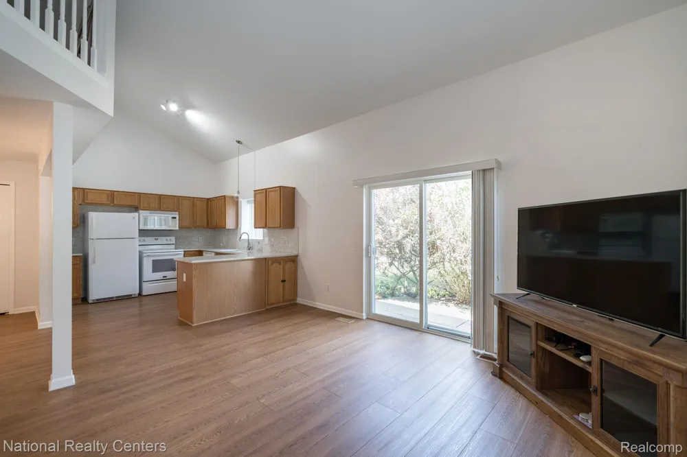 50298 Helfer Boulevard Wixom City, MI 48393