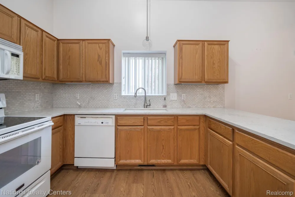 50298 Helfer Boulevard Wixom City, MI 48393