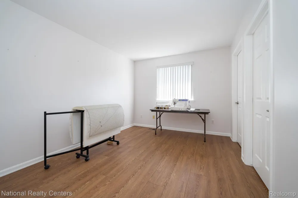 50298 Helfer Boulevard Wixom City, MI 48393