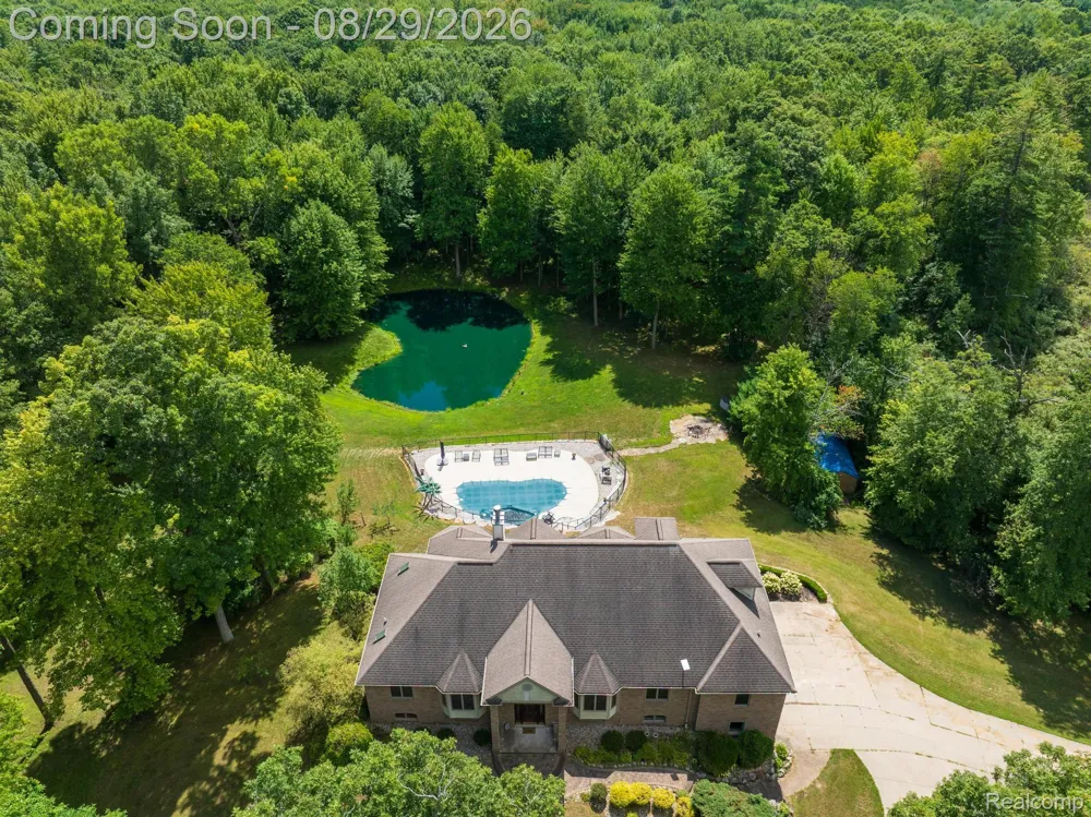 2550 Birch Grove Court Addison Township, MI 48370