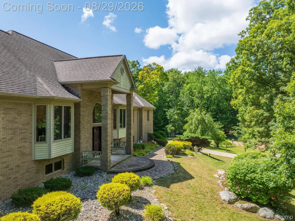 2550 Birch Grove Court Addison Township, MI 48370