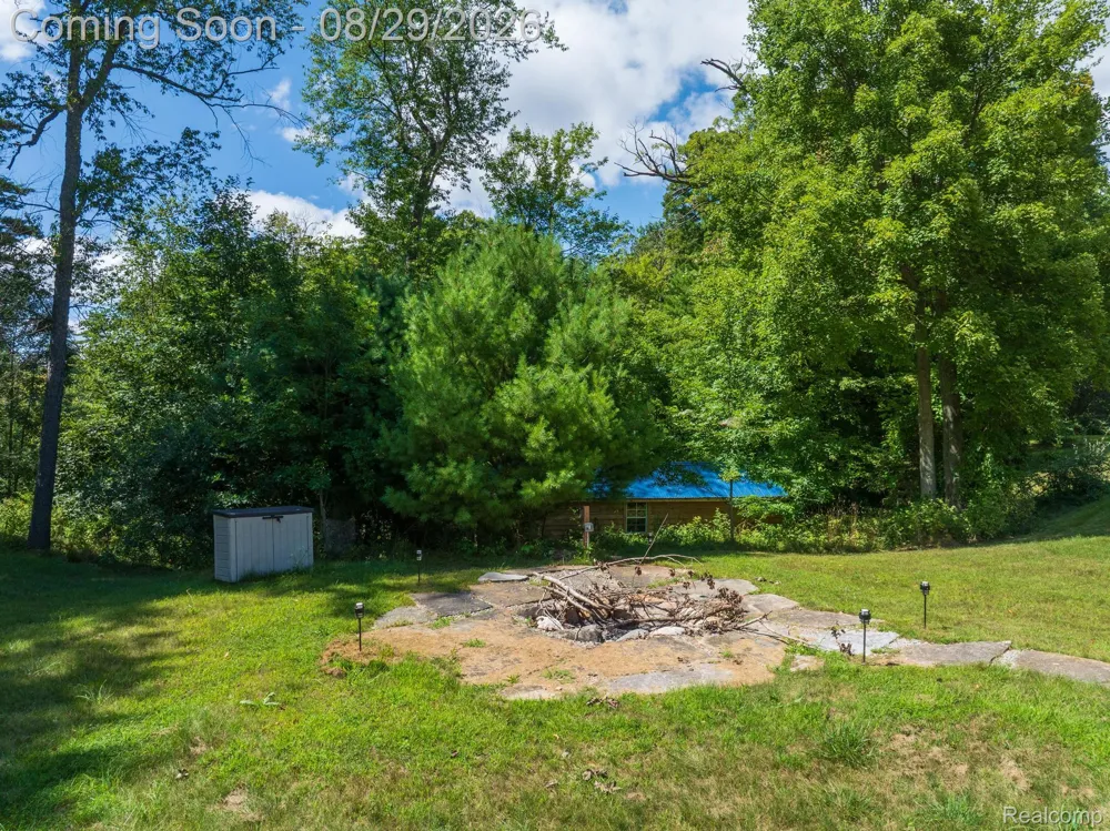 2550 Birch Grove Court Addison Township, MI 48370
