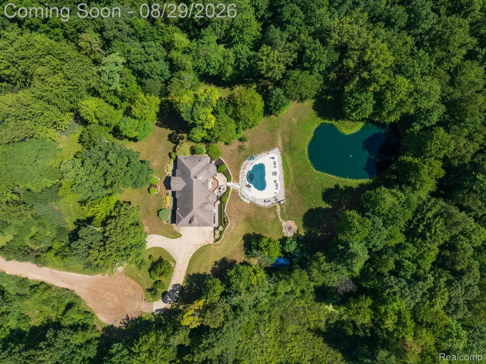 2550 Birch Grove Court Addison Township, MI 48370