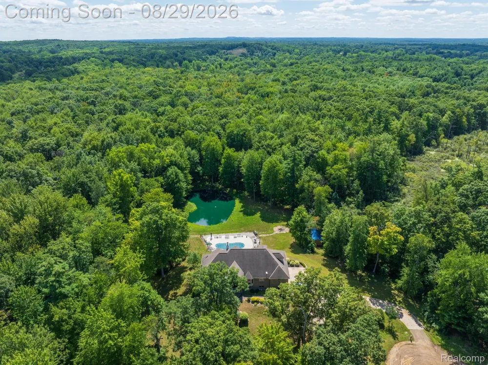 2550 Birch Grove Court Addison Township, MI 48370