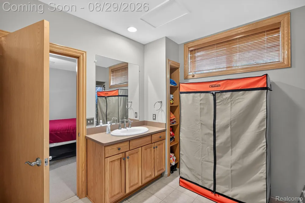 2550 Birch Grove Court Addison Township, MI 48370