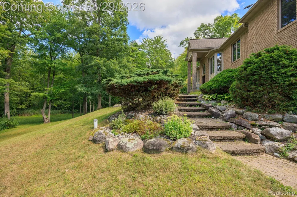 2550 Birch Grove Court Addison Township, MI 48370