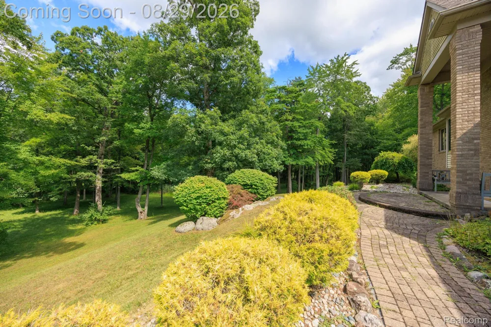 2550 Birch Grove Court Addison Township, MI 48370