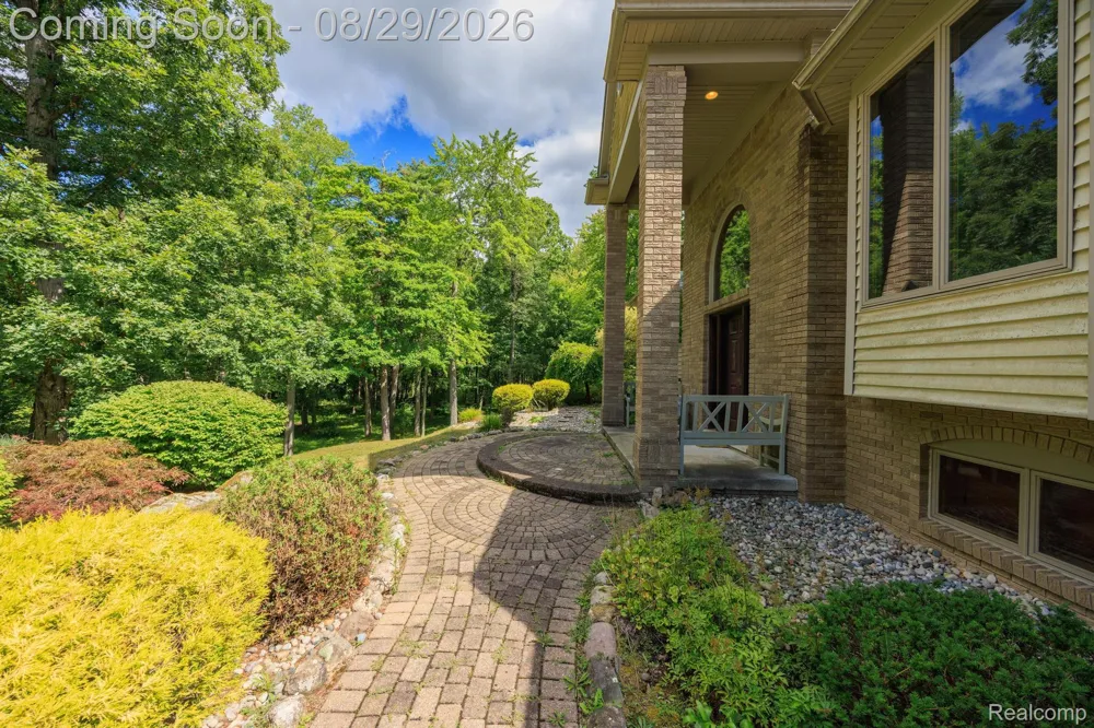 2550 Birch Grove Court Addison Township, MI 48370