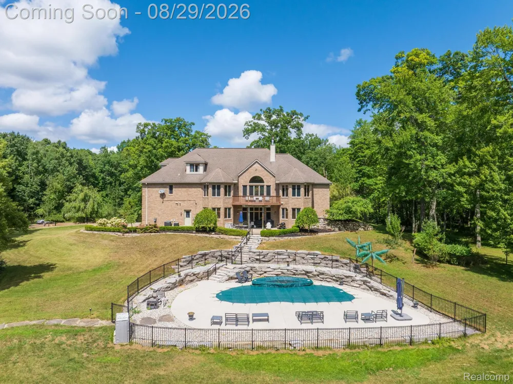 2550 Birch Grove Court Addison Township, MI 48370