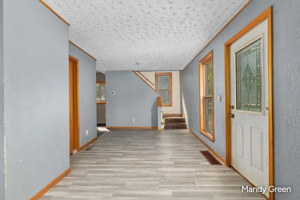 113 W Maple Street Unknown, MI 48811