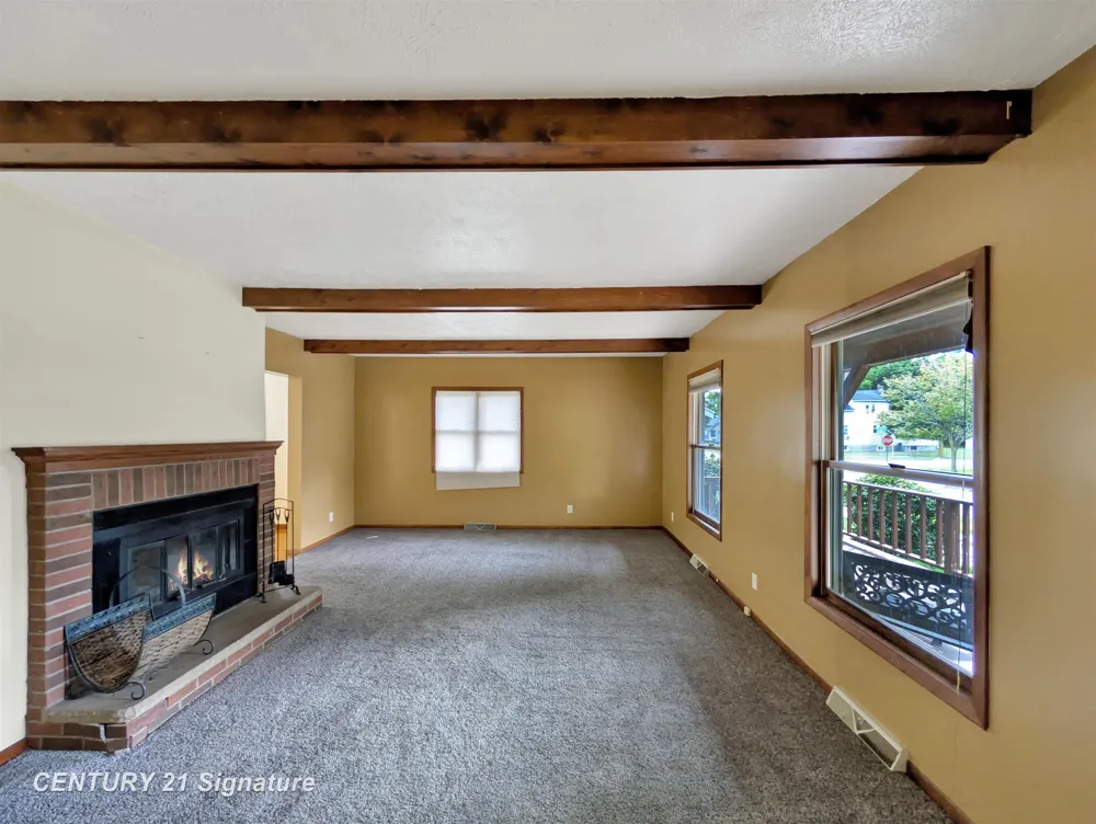 1608 Oakley Street Saginaw City, MI 48602
