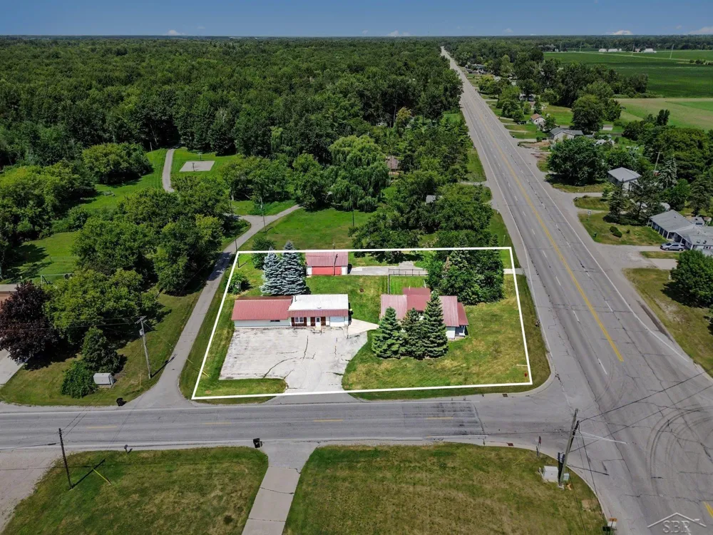 1007 Huron Road Fraser Township, MI 48634