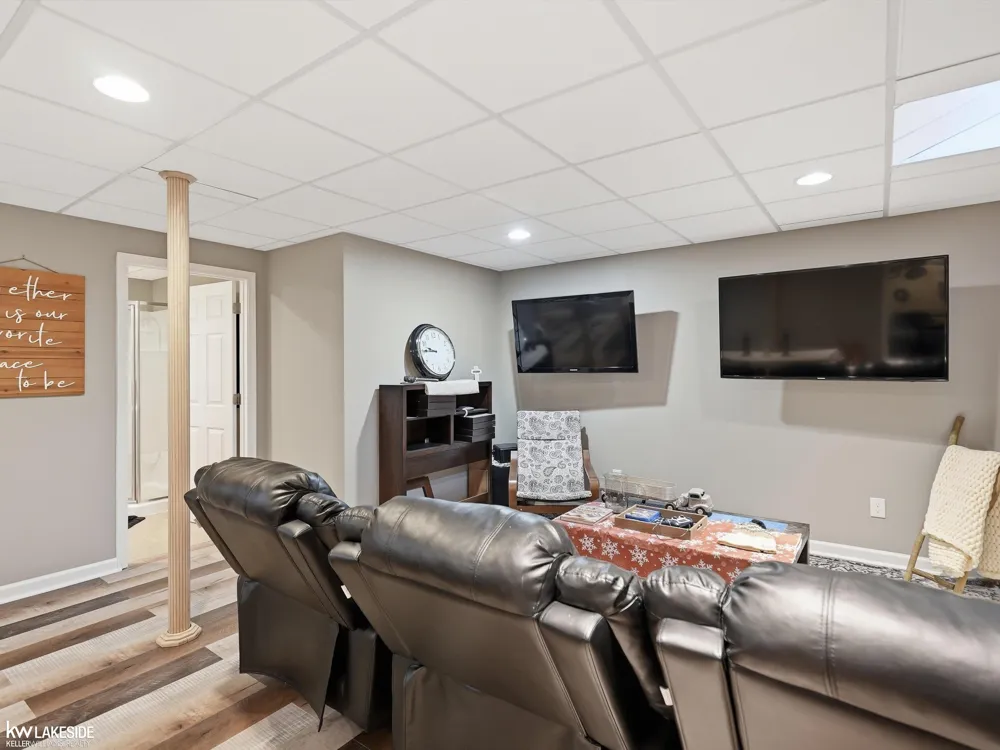 50494 Commons Drive Macomb Township, MI 48042