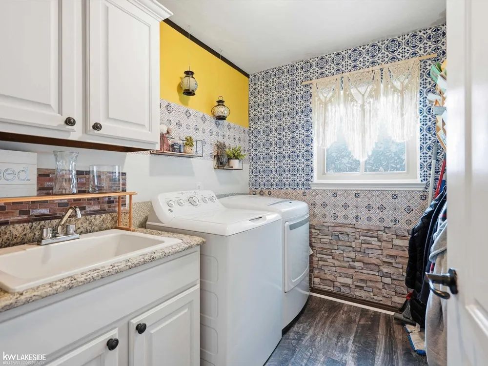 50494 Commons Drive Macomb Township, MI 48042