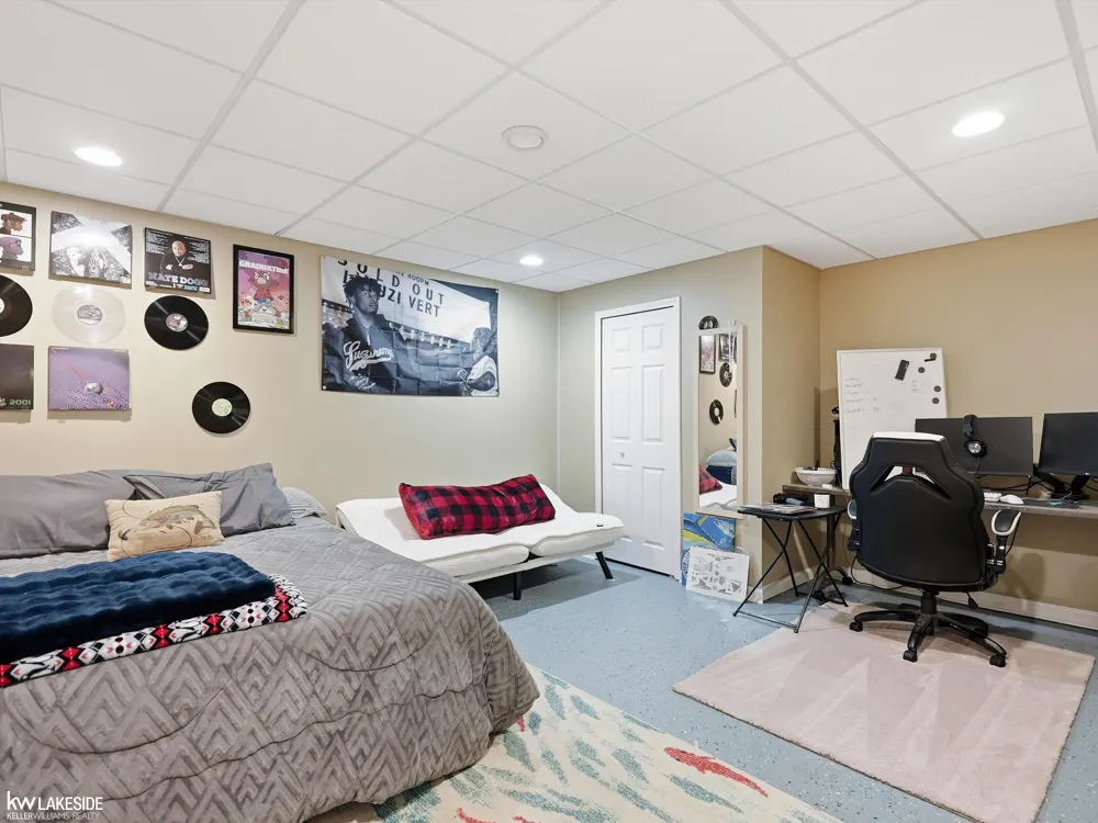 50494 Commons Drive Macomb Township, MI 48042
