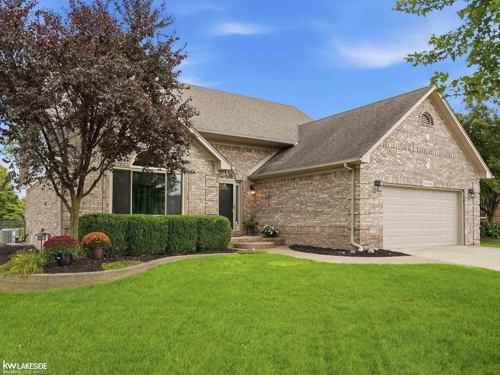 50494 Commons Drive Macomb Township, MI 48042