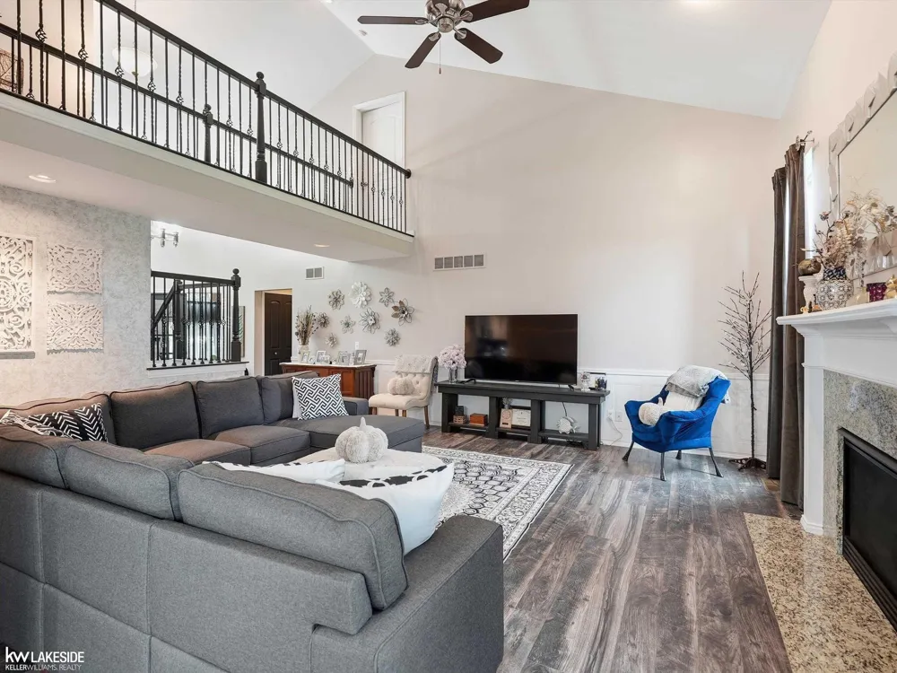 50494 Commons Drive Macomb Township, MI 48042