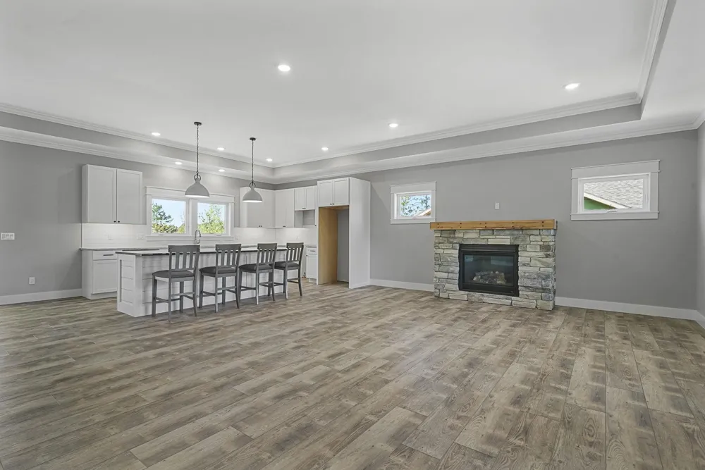 1376 Nightingale Lane Paradise Township, MI 49649