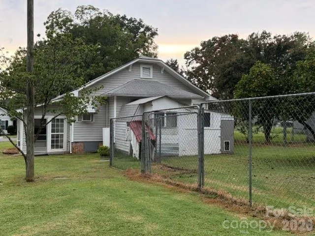 506 Grace Avenue Kannapolis, NC 28083