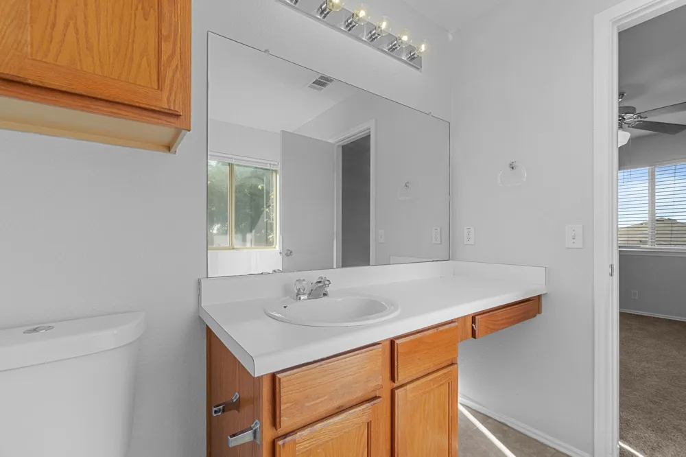 309 MUSGRAV Kyle, TX 78640