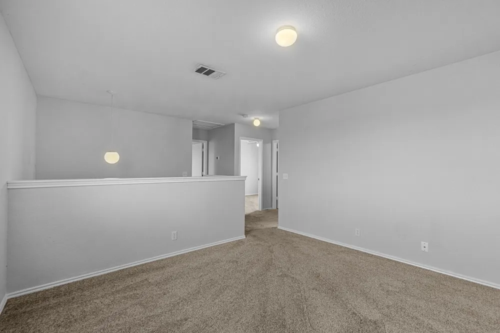 309 MUSGRAV Kyle, TX 78640