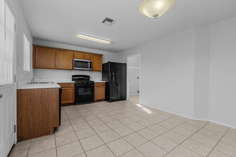 309 MUSGRAV Kyle, TX 78640