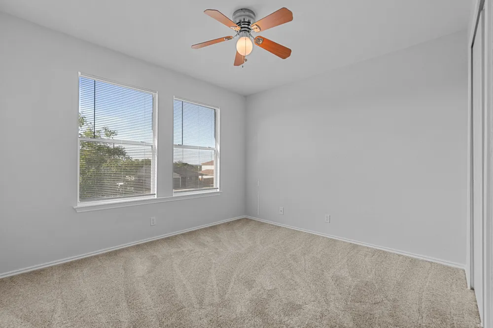 309 MUSGRAV Kyle, TX 78640