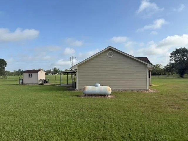 17787 Cr 330 Navasota, TX 77868