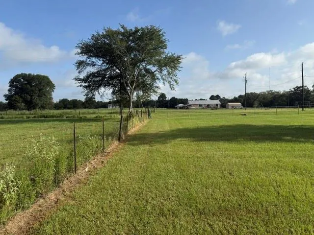17787 Cr 330 Navasota, TX 77868