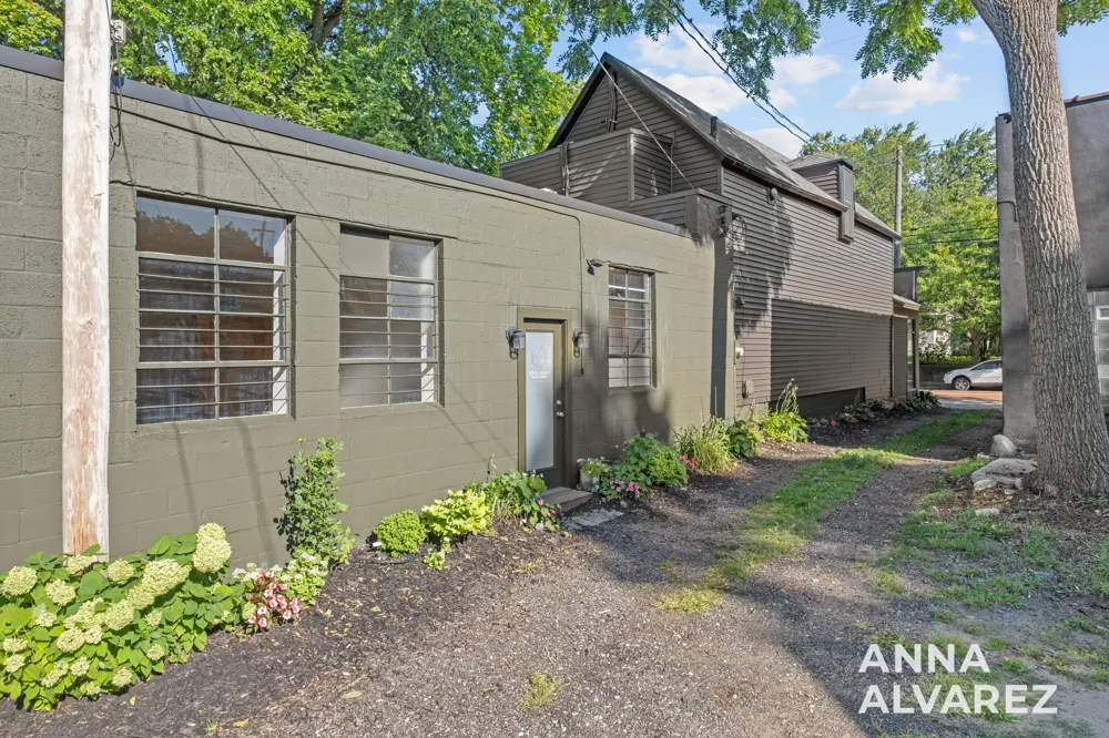 1048 Wealthy Street SE #Suite 2 Grand Rapids, MI 49506