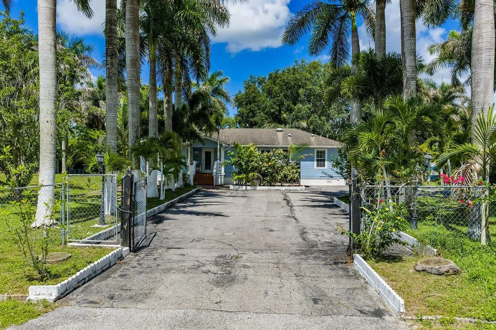 6929 120th Avenue West Palm Beach, FL 33412
