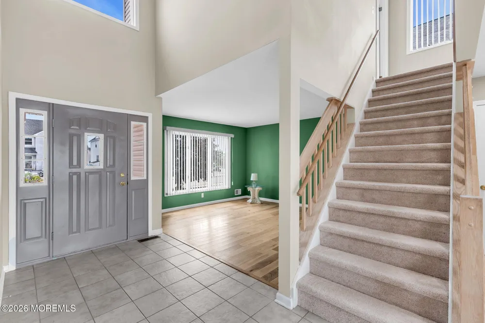 30 Toppinglift Drive Bayville, NJ 08721