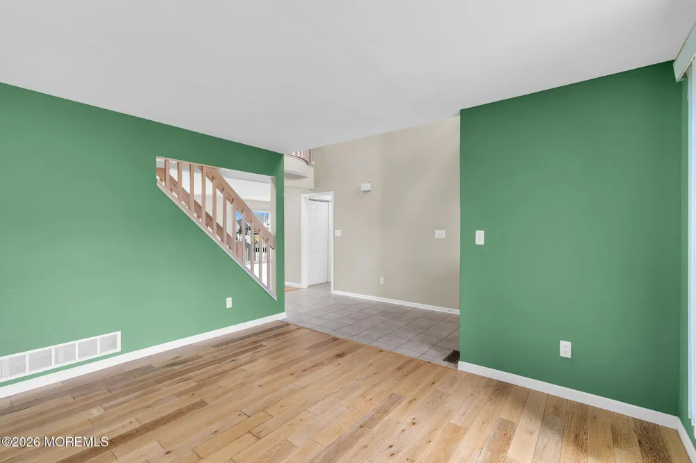 30 Toppinglift Drive Bayville, NJ 08721