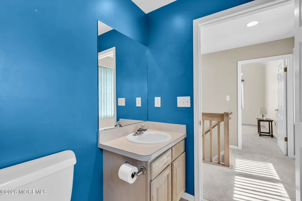30 Toppinglift Drive Bayville, NJ 08721