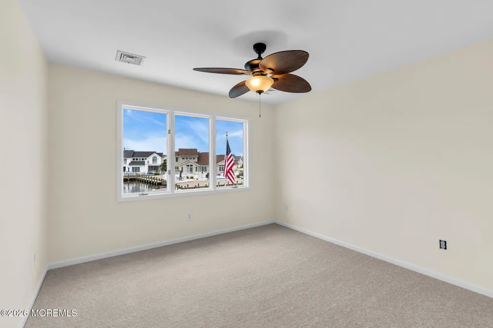 30 Toppinglift Drive Bayville, NJ 08721