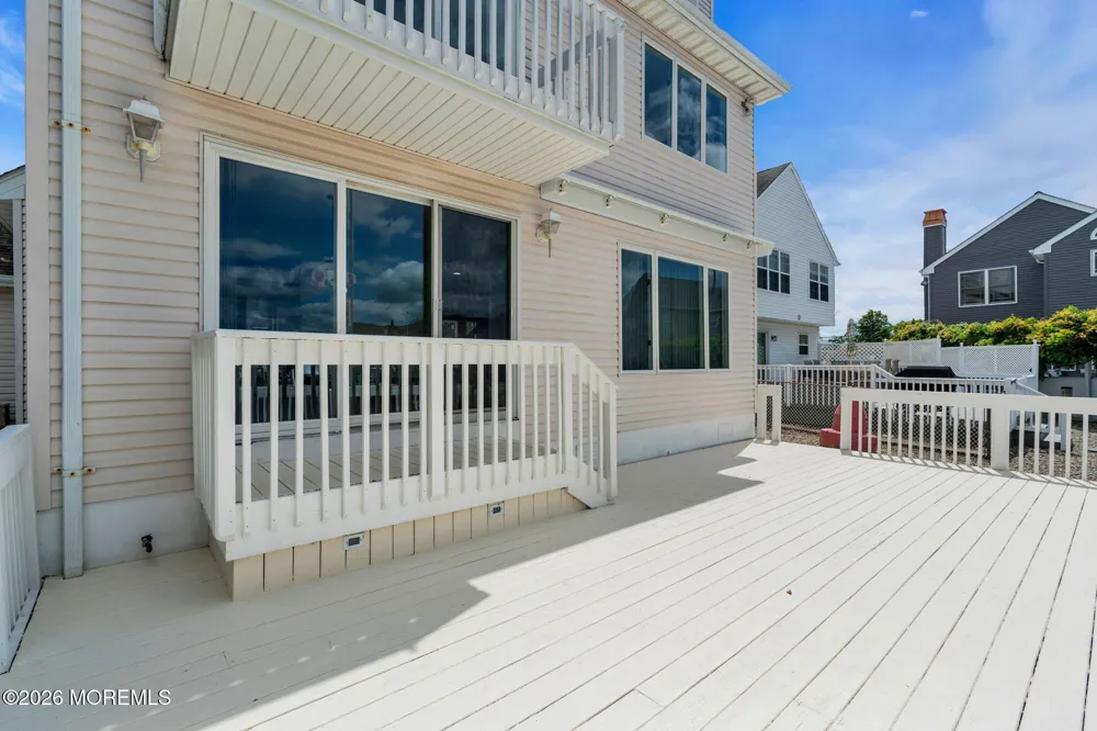 30 Toppinglift Drive Bayville, NJ 08721