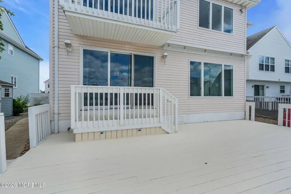 30 Toppinglift Drive Bayville, NJ 08721