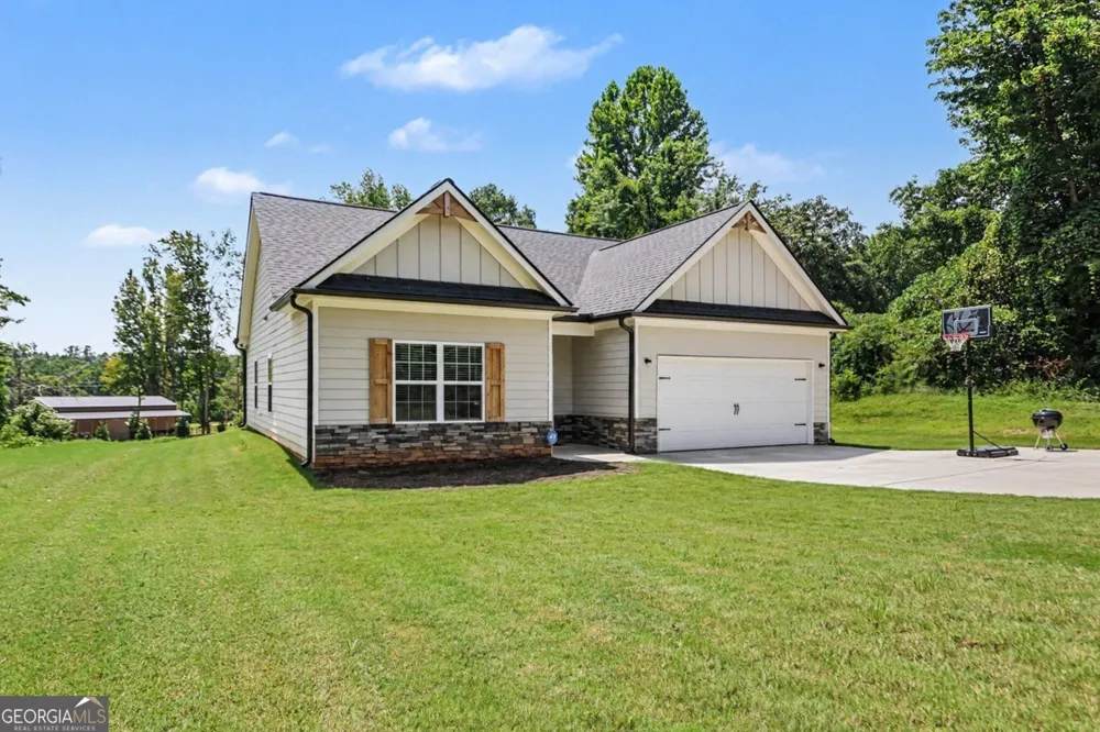 46 Appaloosa DR Dallas, GA 30132