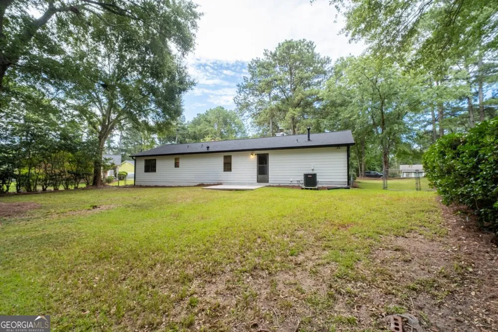 1526 Haynes CT Grayson, GA 30017