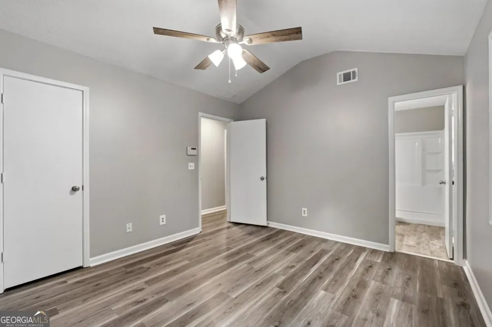1526 Haynes CT Grayson, GA 30017