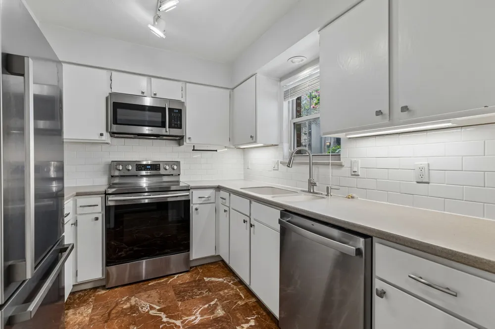 4017 Buena Vista Street #103 Dallas, TX 75204